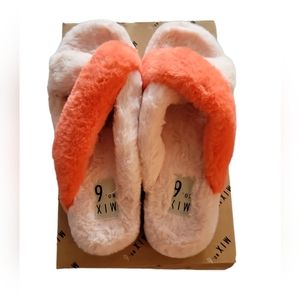 Mix No.6 fuzzy faux fur slippers open-toe 9M New in box